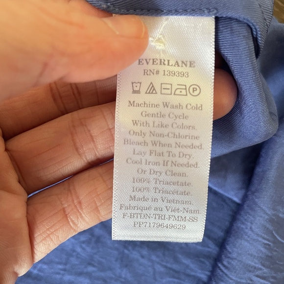 Everlane - Japanese GoWeave Light Square Shirt - Picture 4 of 4